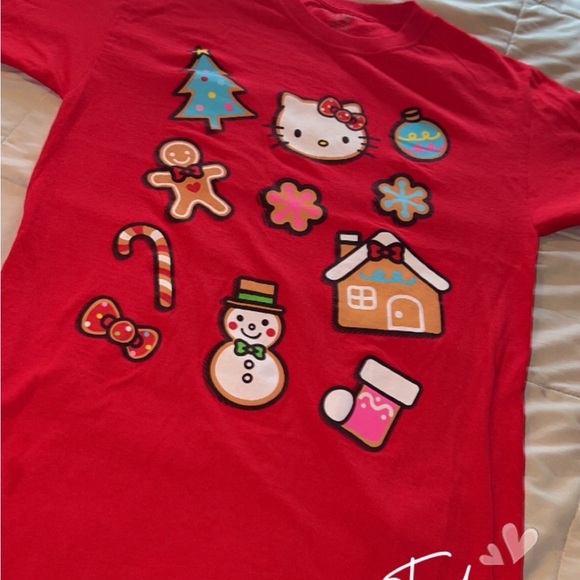 Hello kitty Christmas t shirt small - Picture 1 of 6